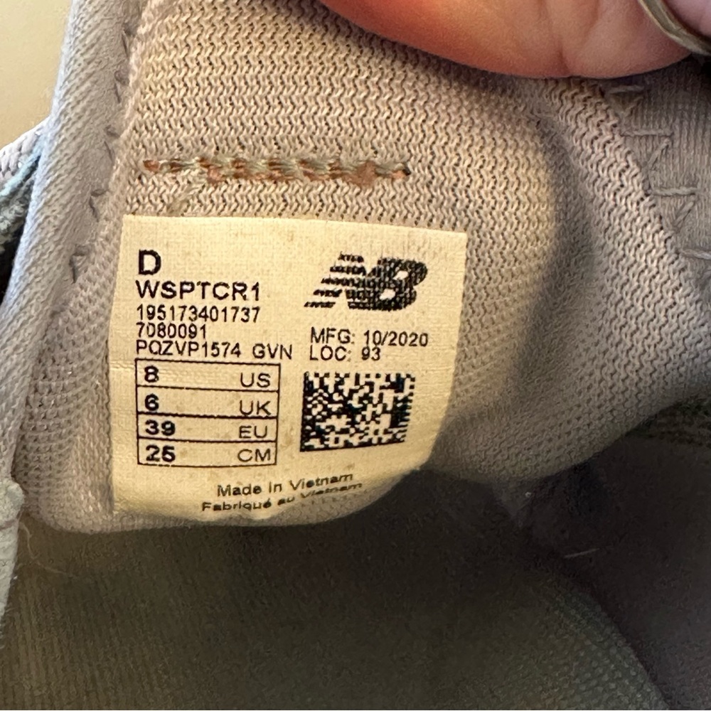 New Balance Women’s Sneakers Green Size 8D Wide WSPTCR1 Lightweight - Picture 7 of 8